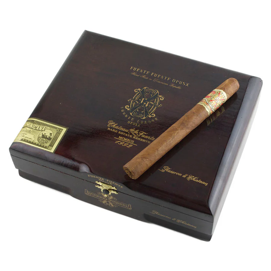 Arturo Fuente OpusX Reserva D'Chateau Cigar - Image 3