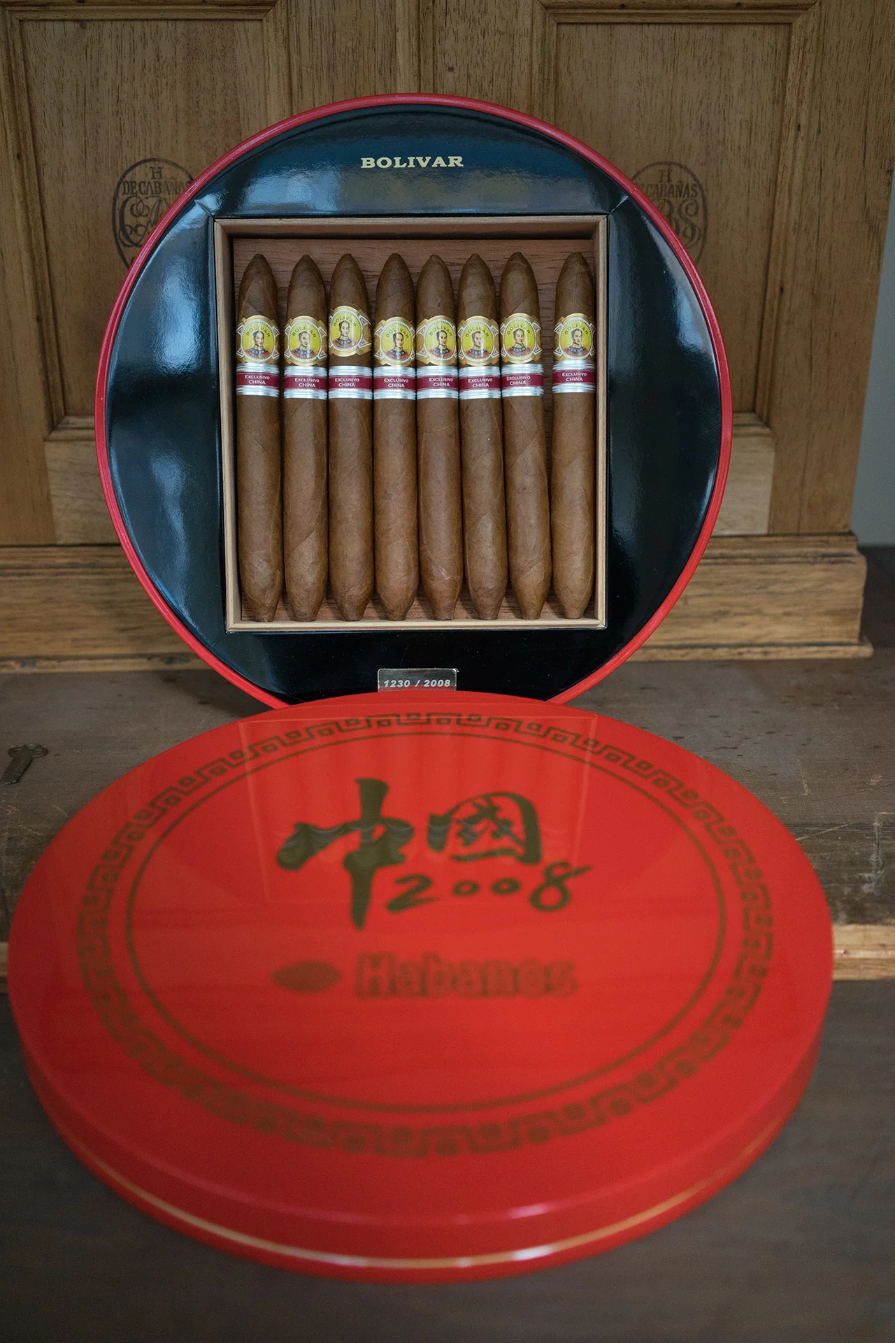 Bolivar Armonías Cigar (Ex. China 2008) - Image 4