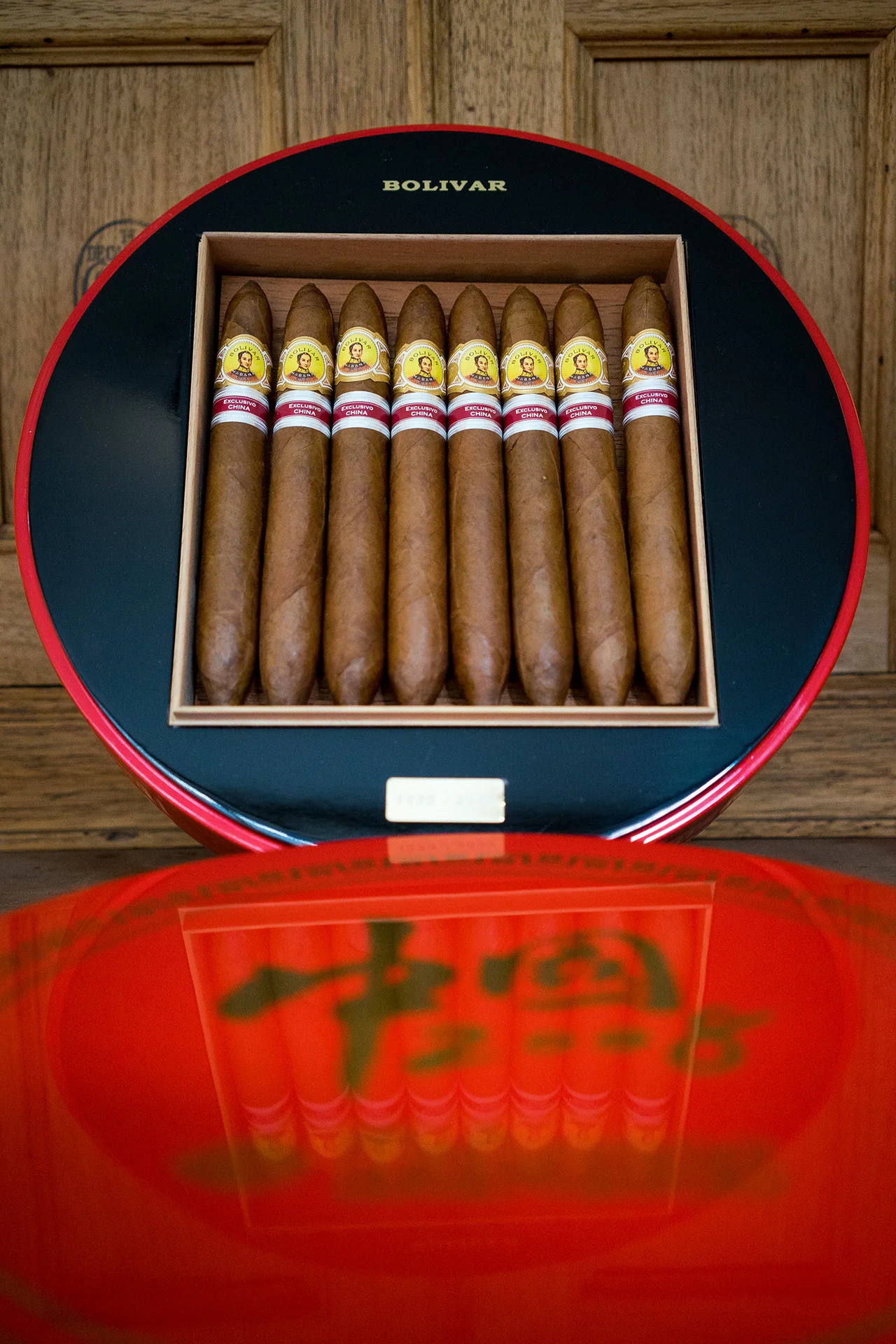 Bolivar Armonías Cigar (Ex. China 2008) - Image 5