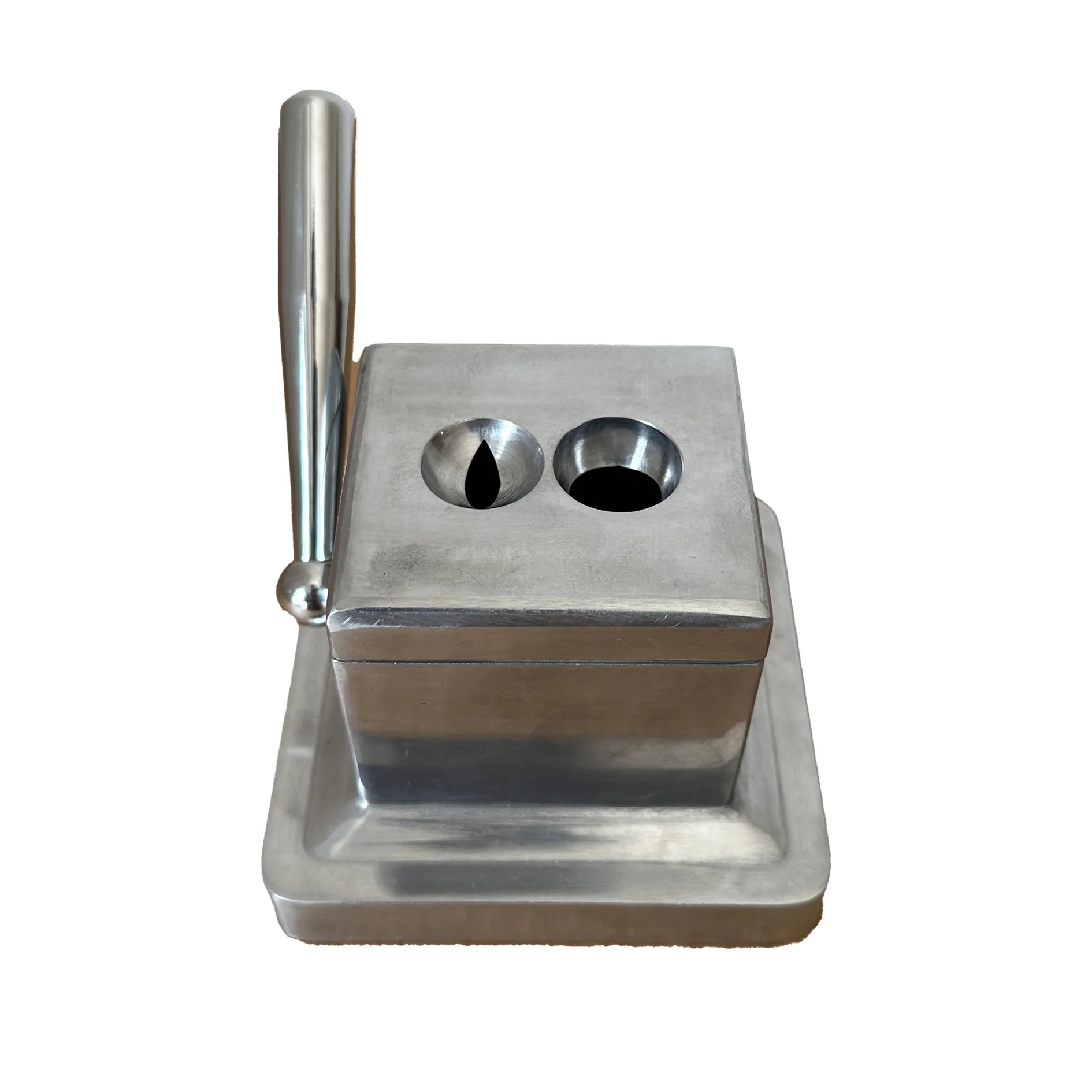 Classic Moon Table Cigar Cutter - Image 3