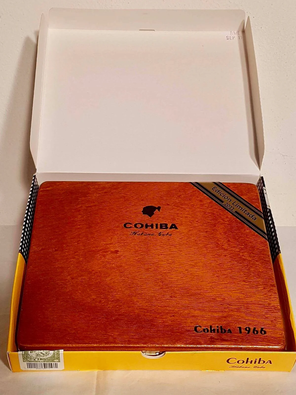 Cohiba 1966 Edición Limitada 2011 Cigar - Image 4