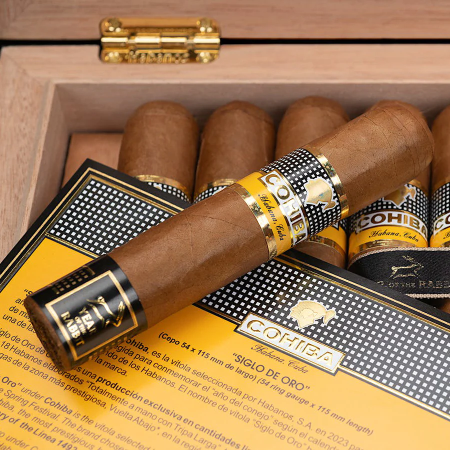 Cohiba Siglo de Oro Cigar - Image 5