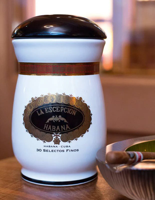 La Escepción Selectos Finos Cigar Jar (Ex. Italia 2011) - Image 3