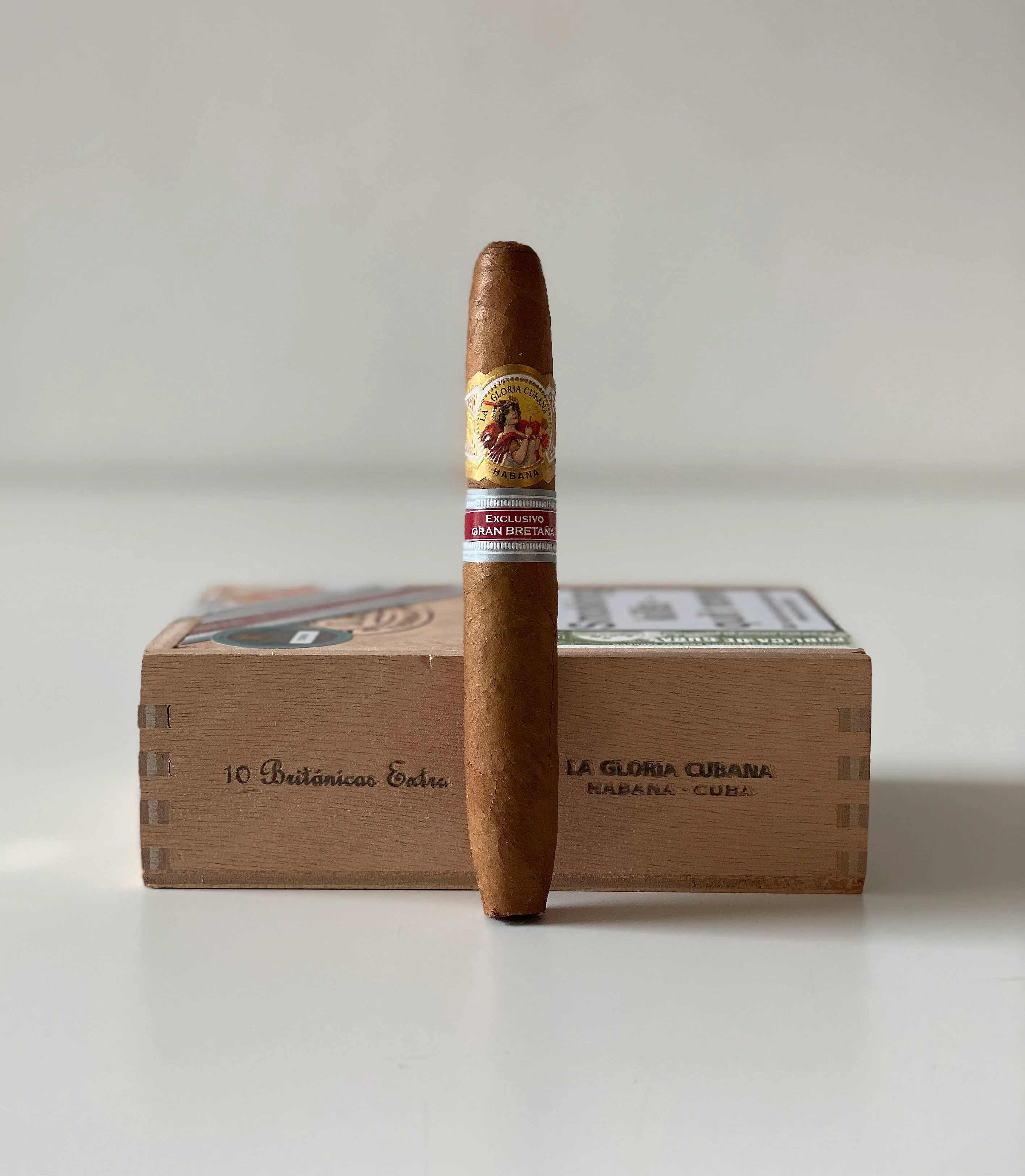 La Gloria Cubana Britanicas Extra Cigar (Ex. Gran Bretaña 2017) - Image 4