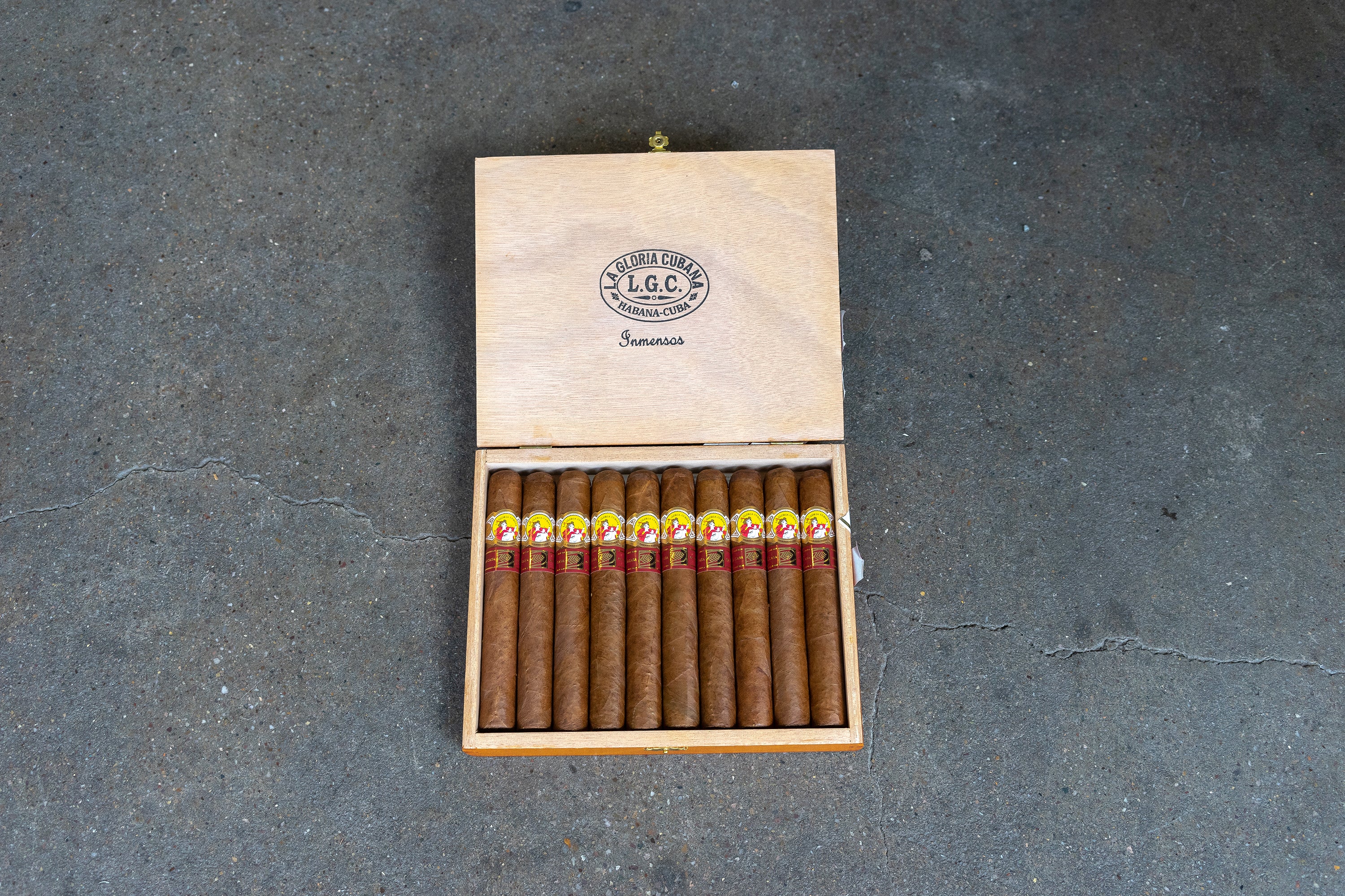 La Gloria Cubana Inmensos Cigar LCDH - Image 3