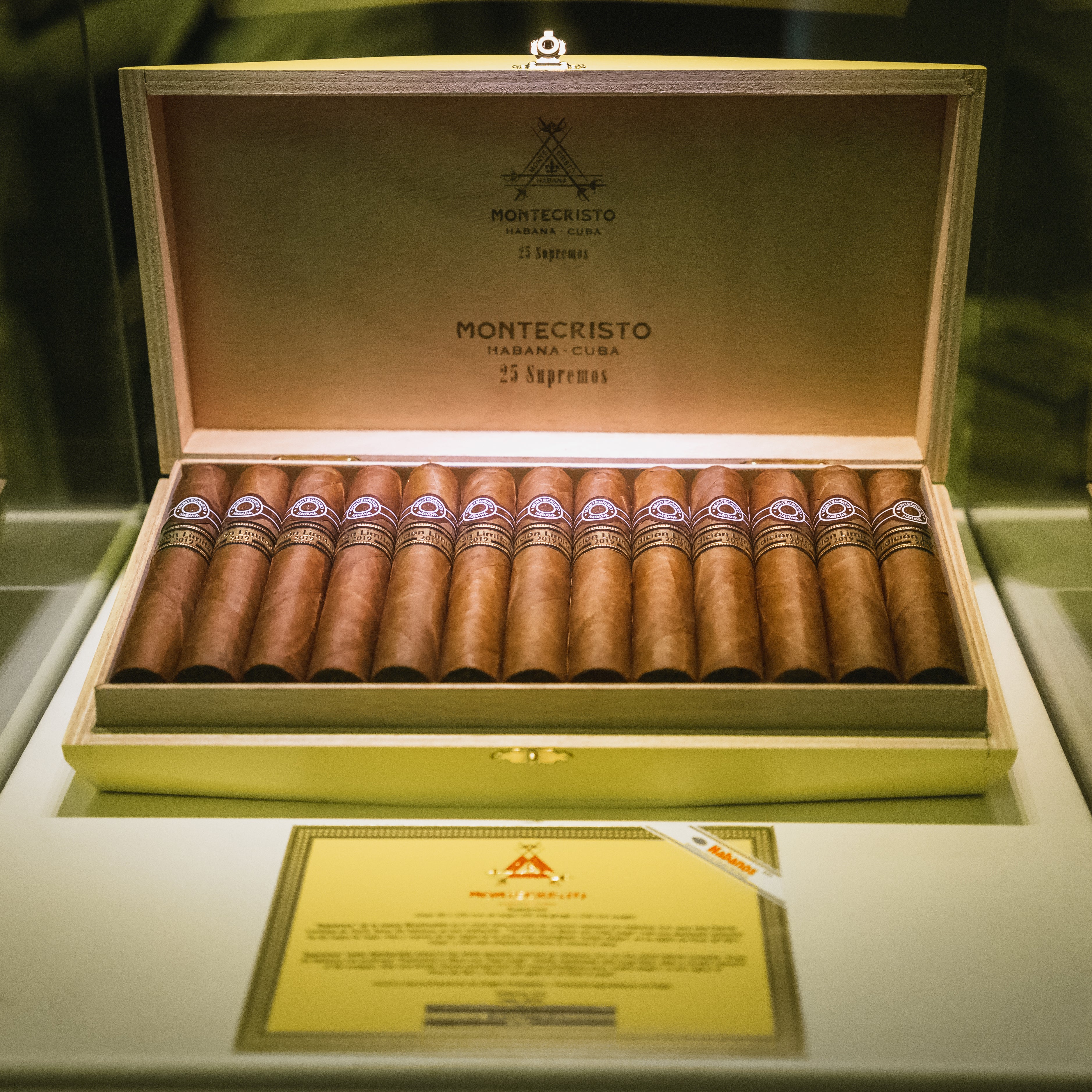 Montecristo Supremos Edición Limitada 2019 Cigar - Image 3