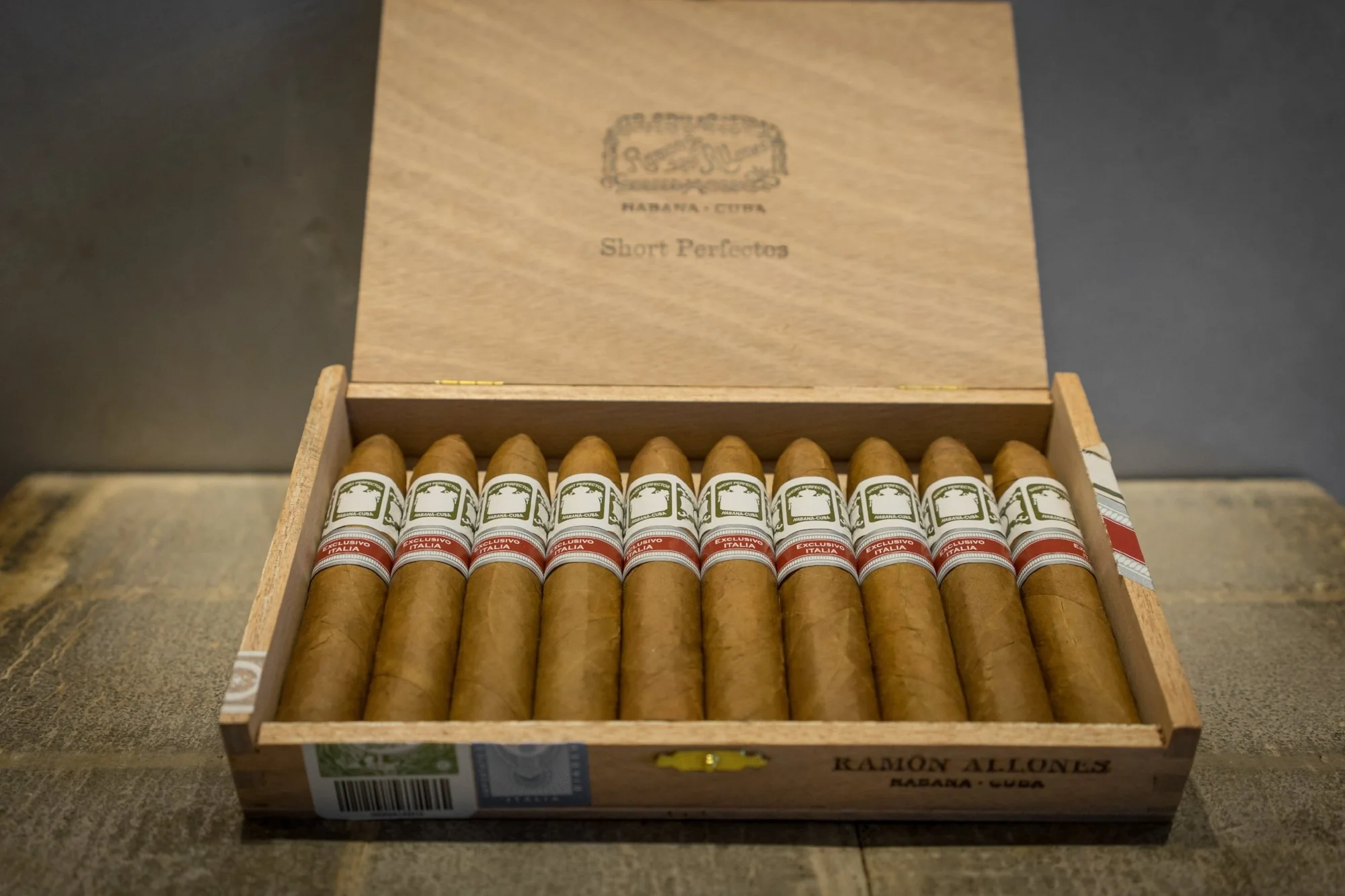 Ramón Allones Short Perfectos Cigar (Ex. Italia 2014) - Image 3
