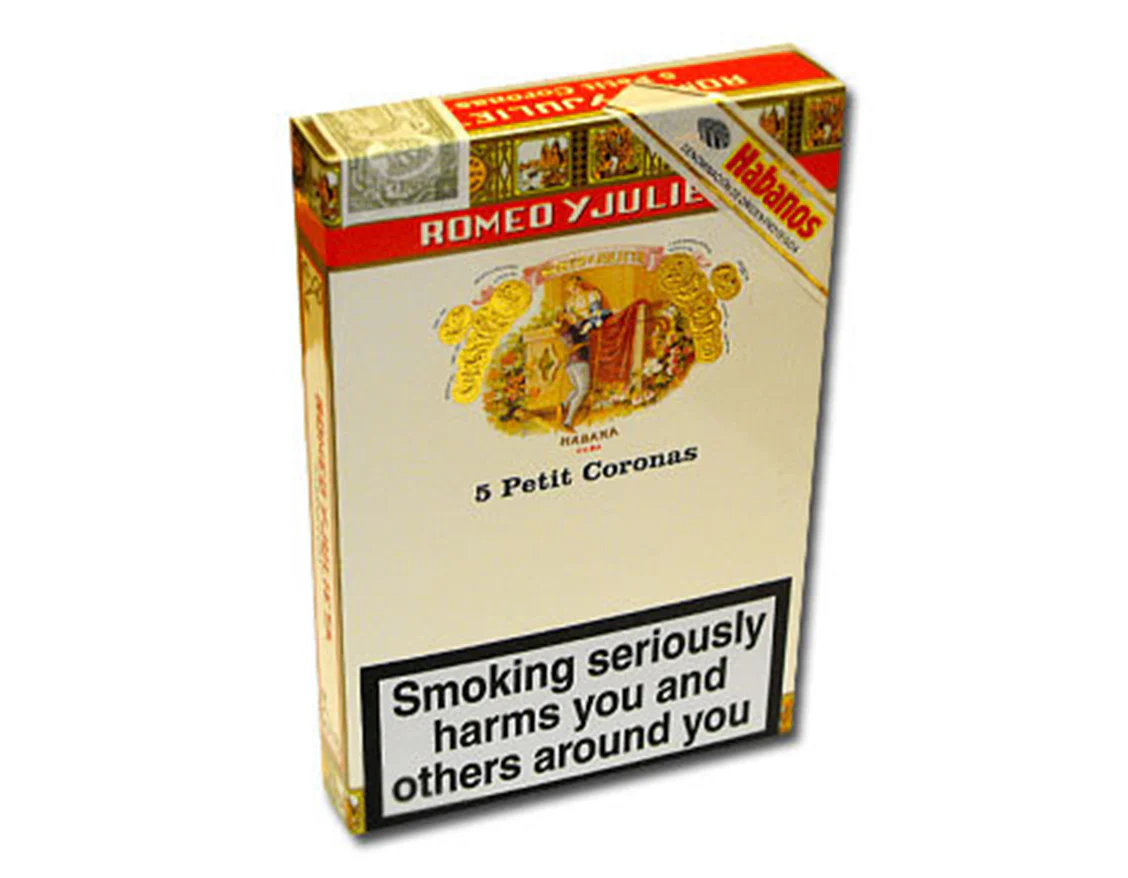 Romeo y Julieta Petit Coronas Cigar - Image 3